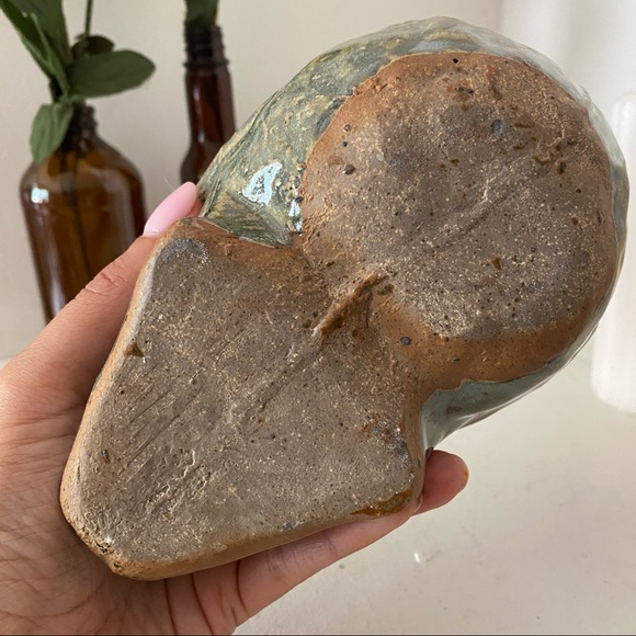 Vintage handmade skull ceramic large coffee mug - Picture 5 of 7